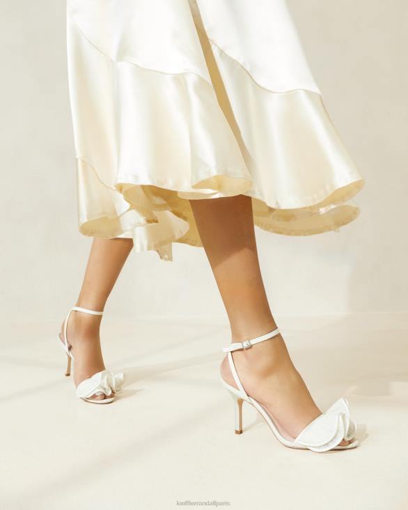 femmes Loeffler Randall perle sandale à talon et volants Estella chaussures 8HL842